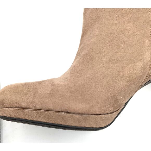 Mootsies Tootsies Suede Knee-High Heels – 3.5" Heel - Y2K Minimalist, Taupe, 10M - Picture 10 of 16